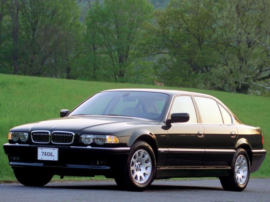  BMW 740iL 1998 года  (US) (фото 2 из 2)